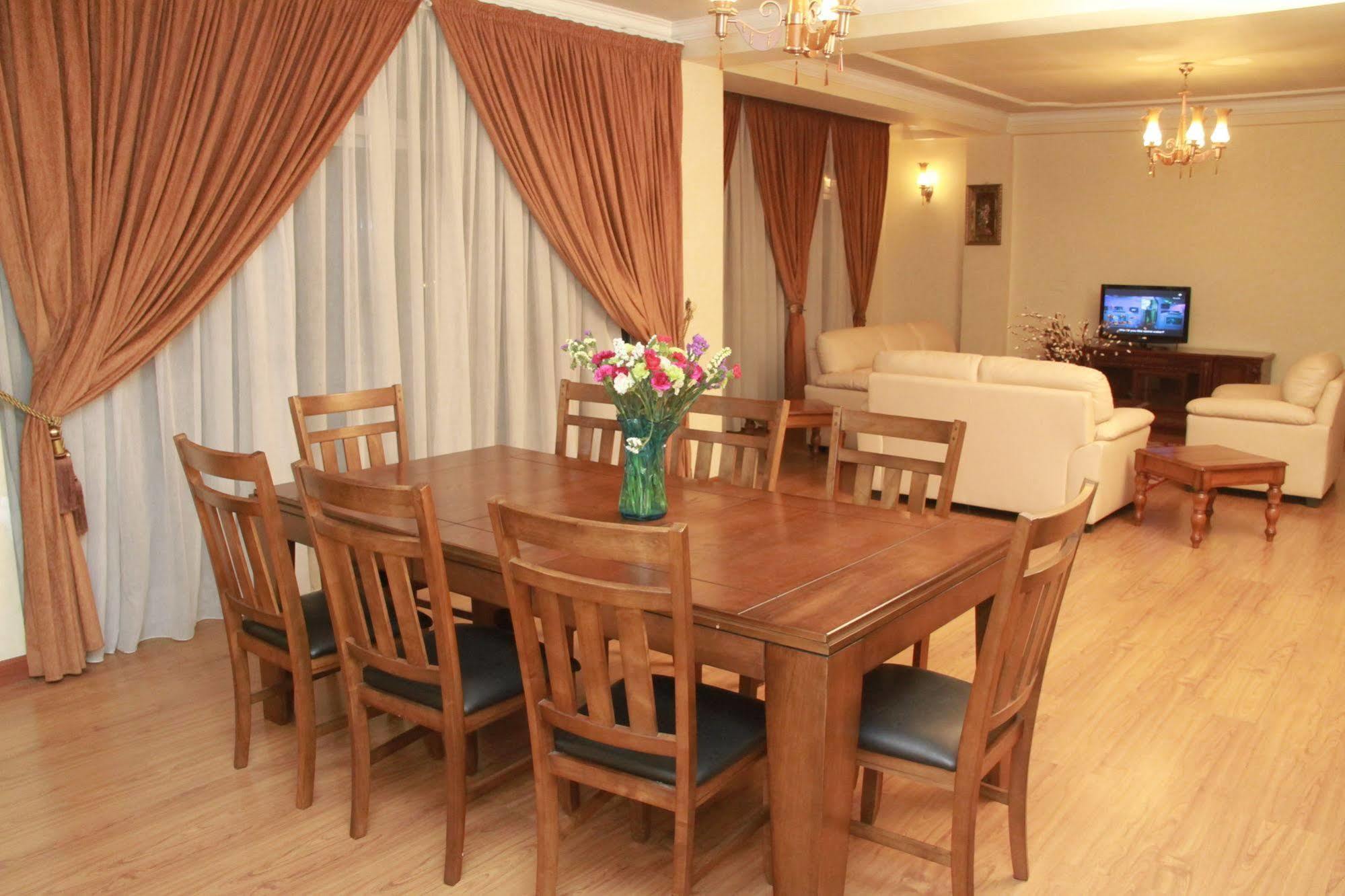 Solmile Family Guest House Addis Ababa Eksteriør billede