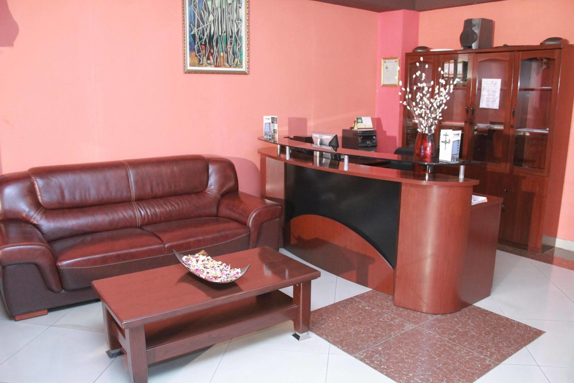 Solmile Family Guest House Addis Ababa Eksteriør billede