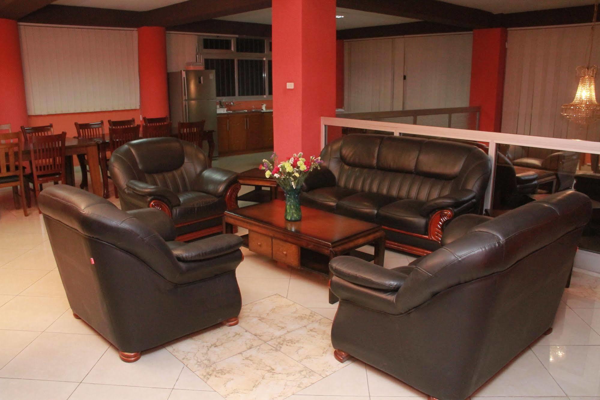 Solmile Family Guest House Addis Ababa Eksteriør billede
